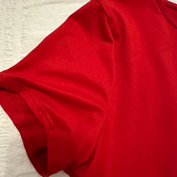 Gaze Top - Picture 2 of 3